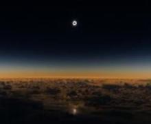 Alaska airlines eclipse image